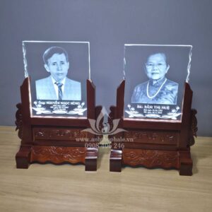 Ảnh thờ pha lê 20x25x2cm khắc laser mài sò